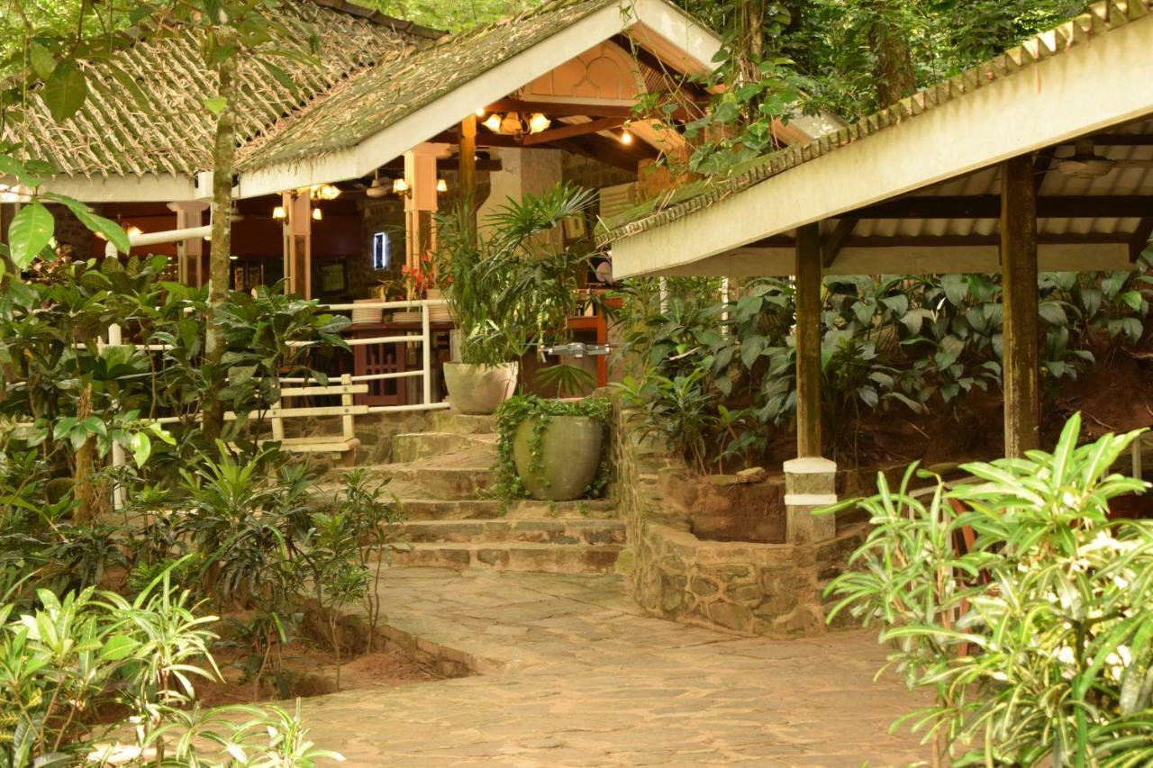 Plantation Hotel Helarambe Exterior photo