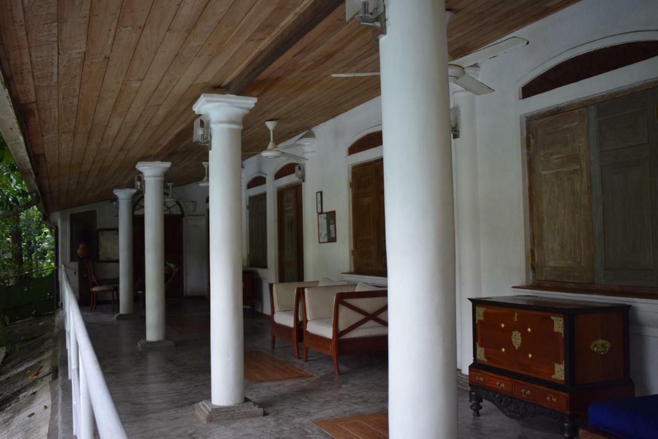 Plantation Hotel Helarambe Exterior photo